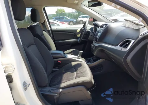 2019 Dodge Journey Se from USA, damaged, VIN 3C4PDCBB5KT687324